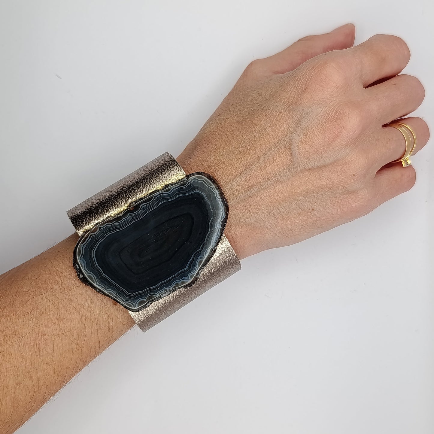 Brazalete Anuk / Dorado Plomo
