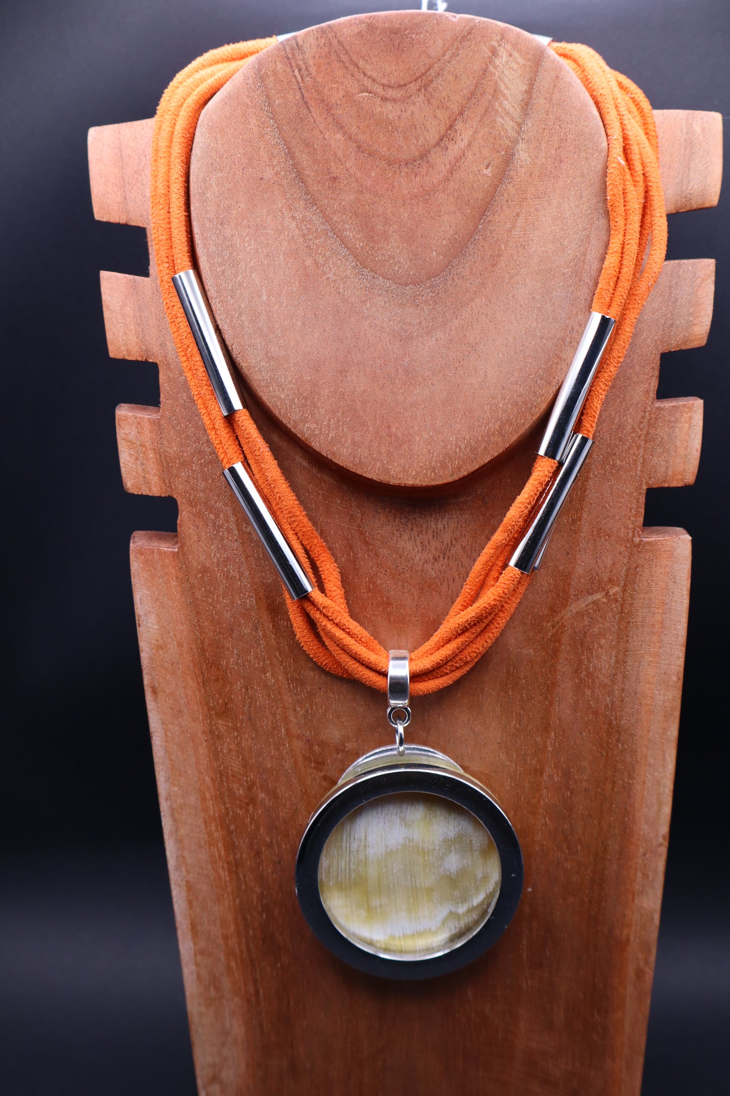 Collar Bastet Naranja