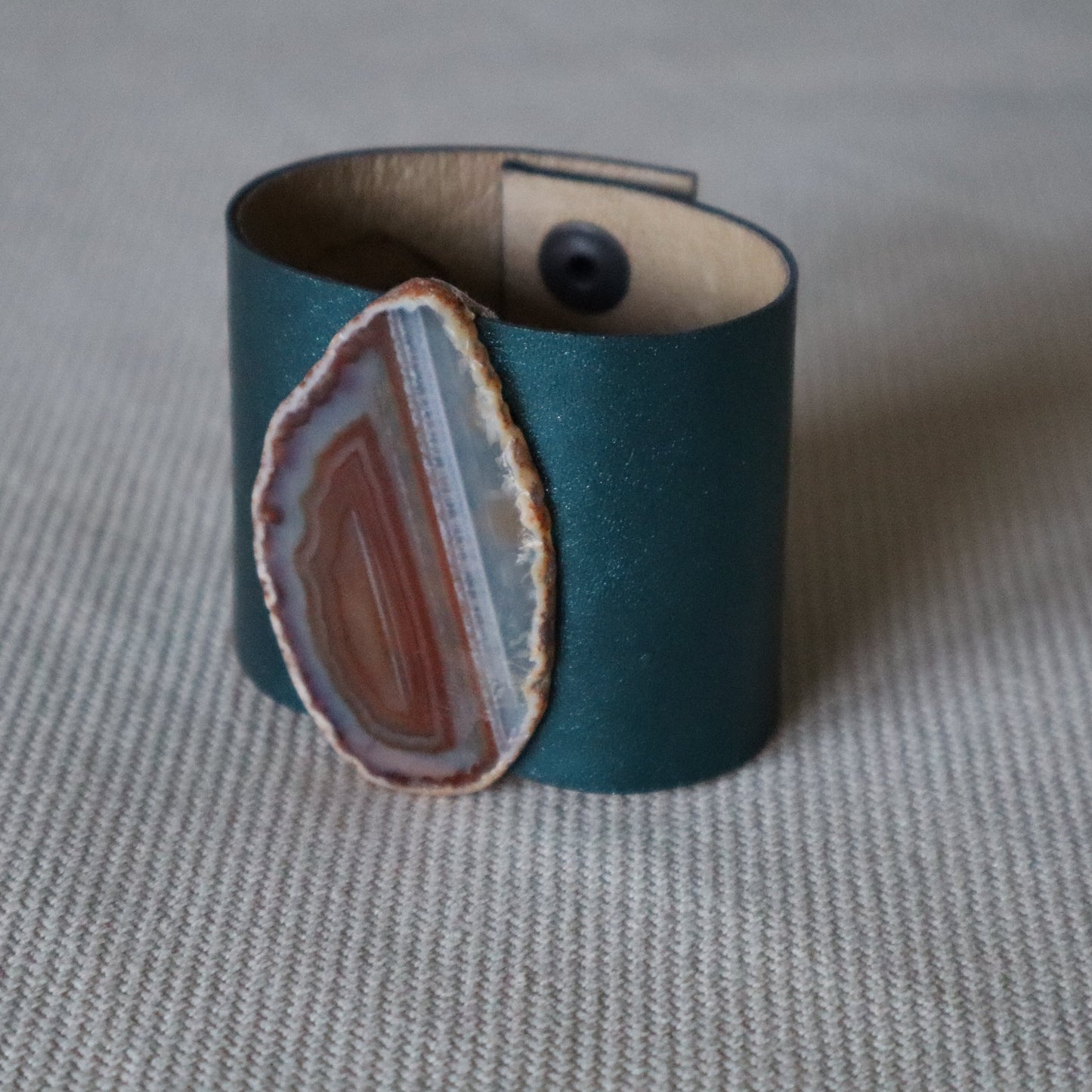 Brazalete Anuk / Azul Petróleo