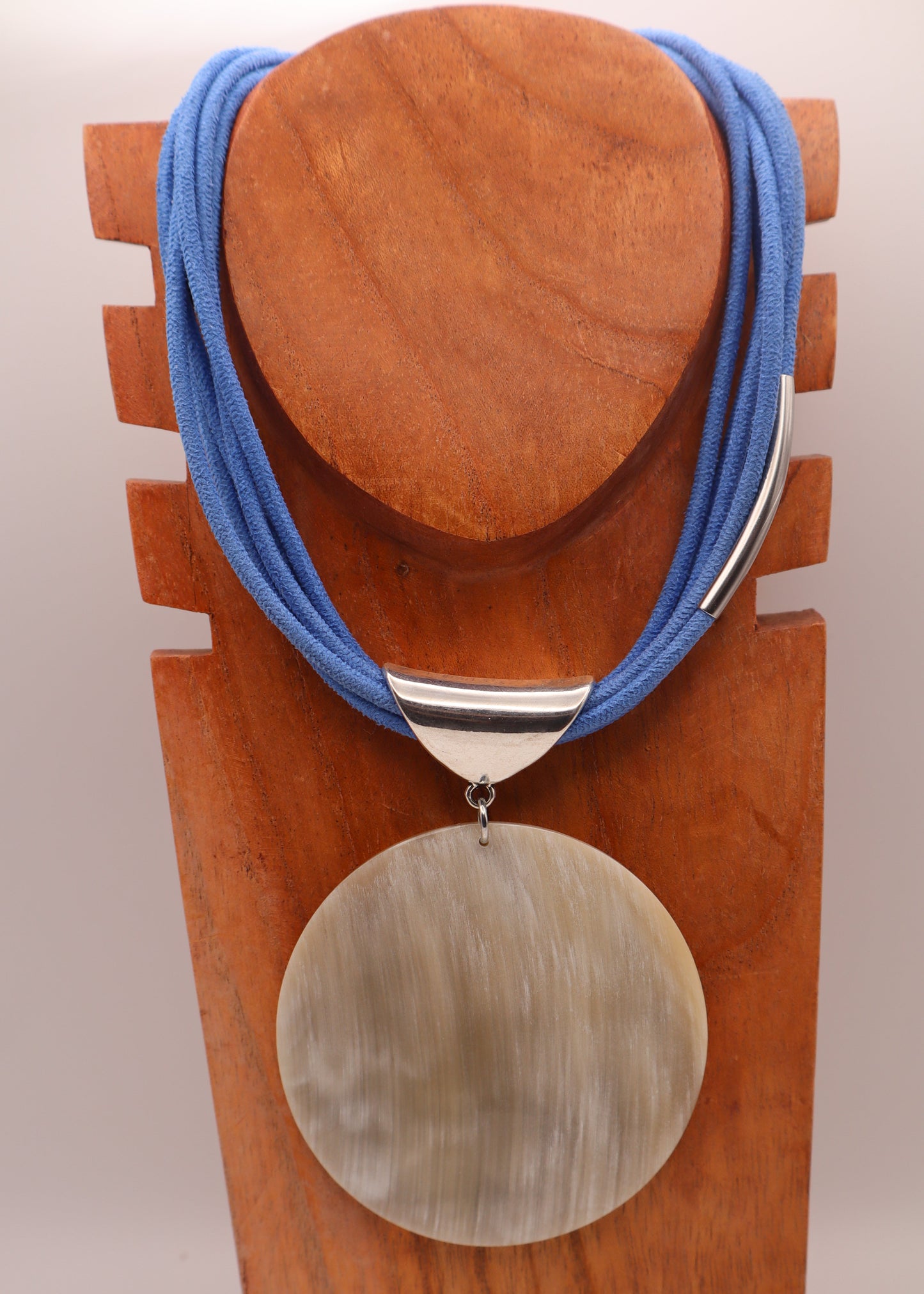Collar Hathor / Azul Royal
