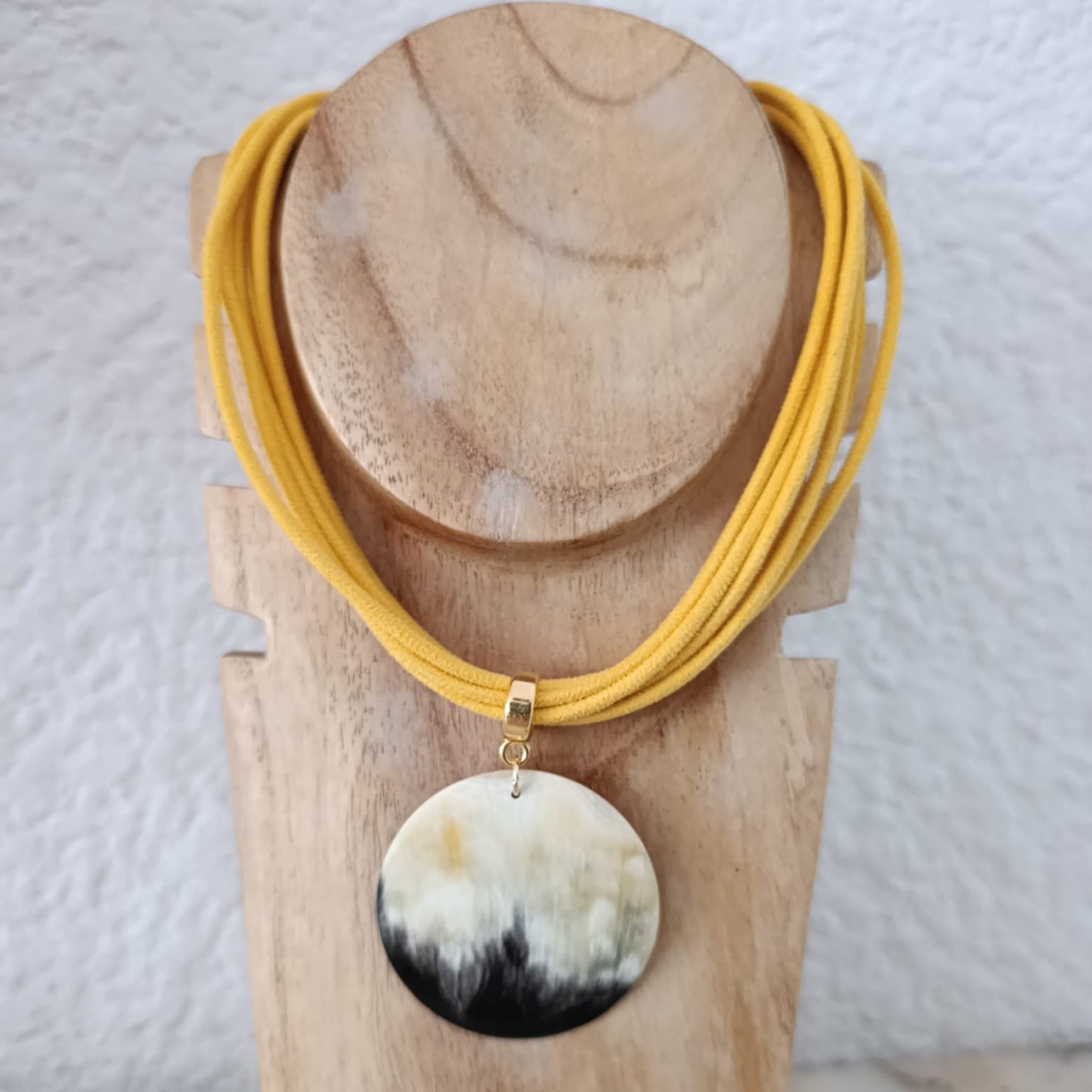 Collar Bastet / 03 Oro Amarillo