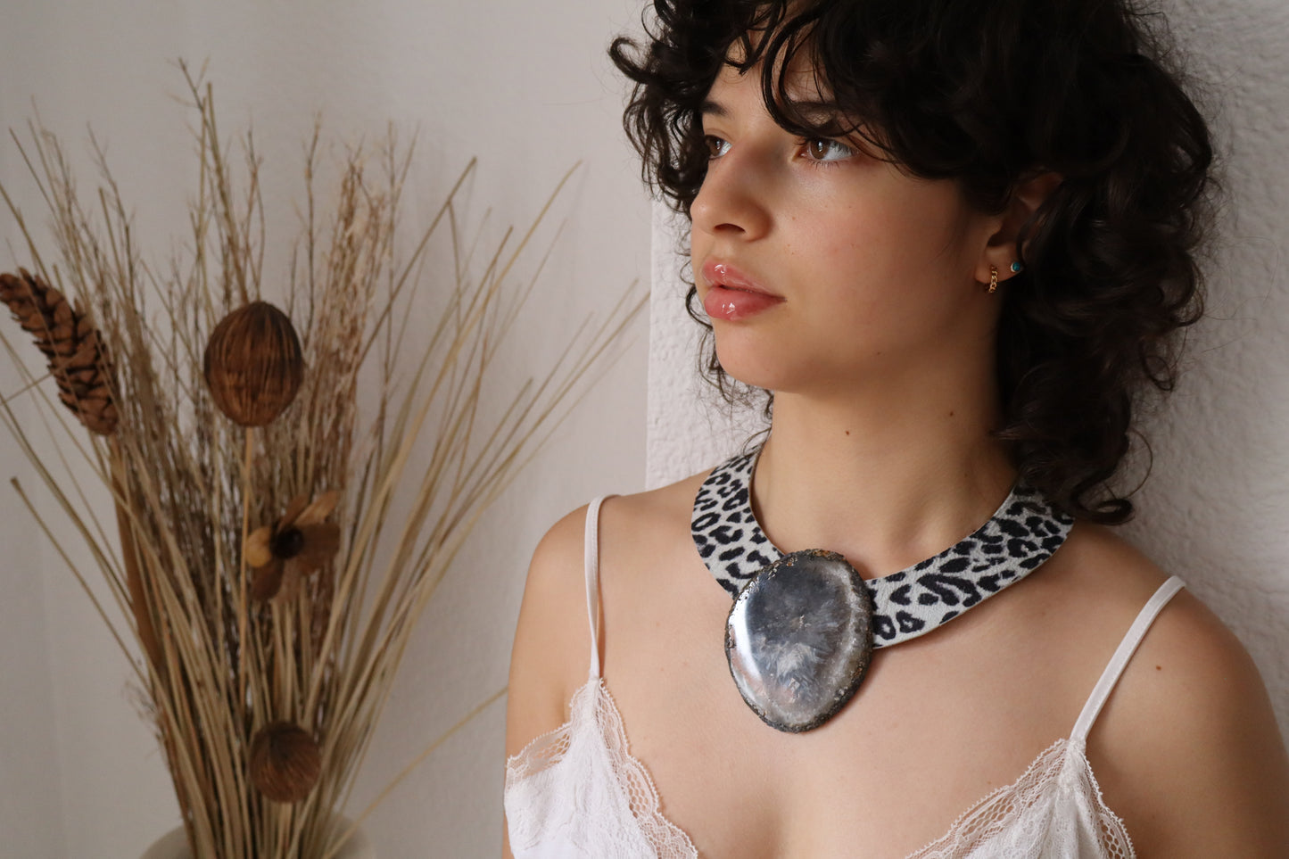 Collar XL Amenet / Leopardo Blanco