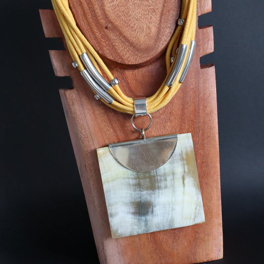 Collar Mut Amarillo