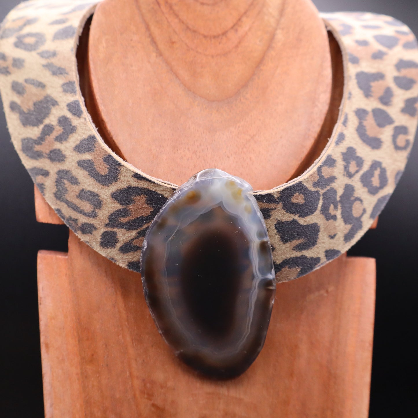 Collar Amenet / Leopardo Claro
