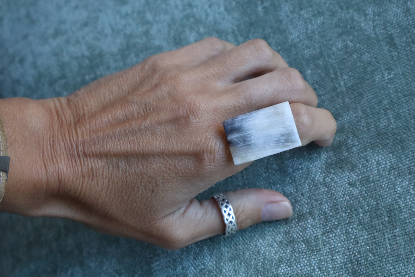 Anillo Asta Rectangular