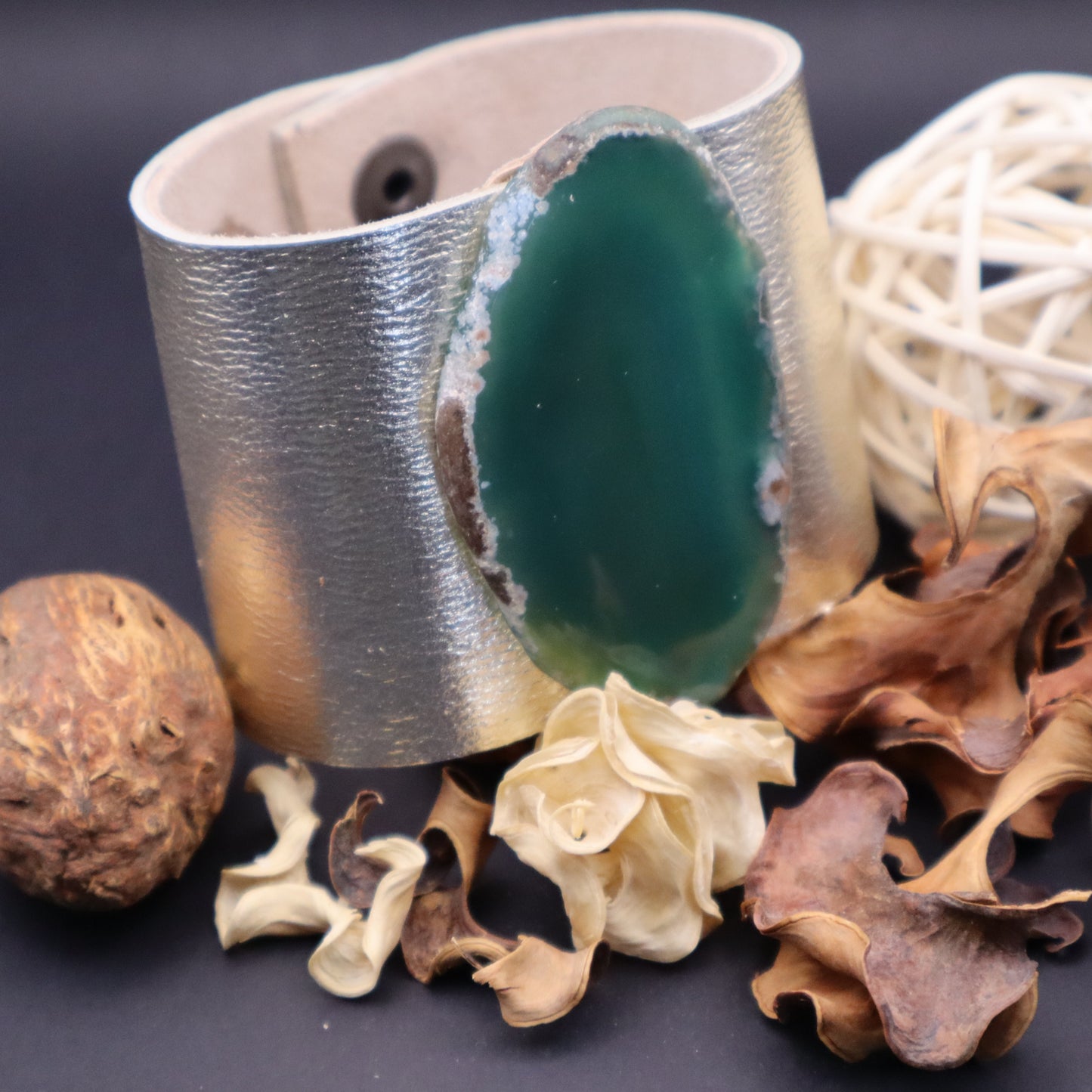 Brazalete Anuk / Dorado
