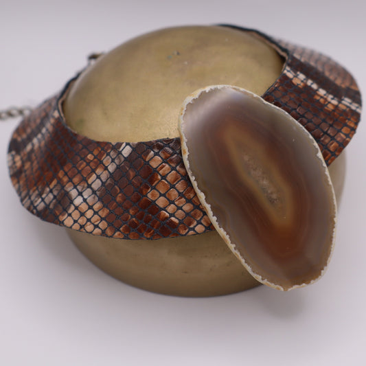 Collar Amenet / Serpiente Marrón Oscuro