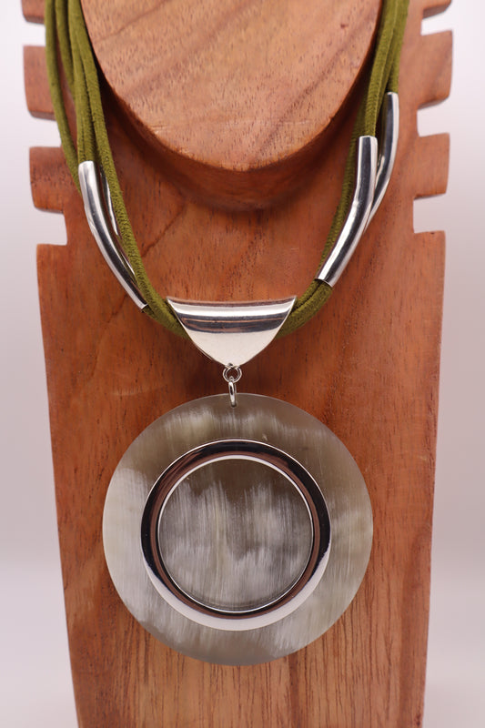 Collar Hathor 02 / Verde