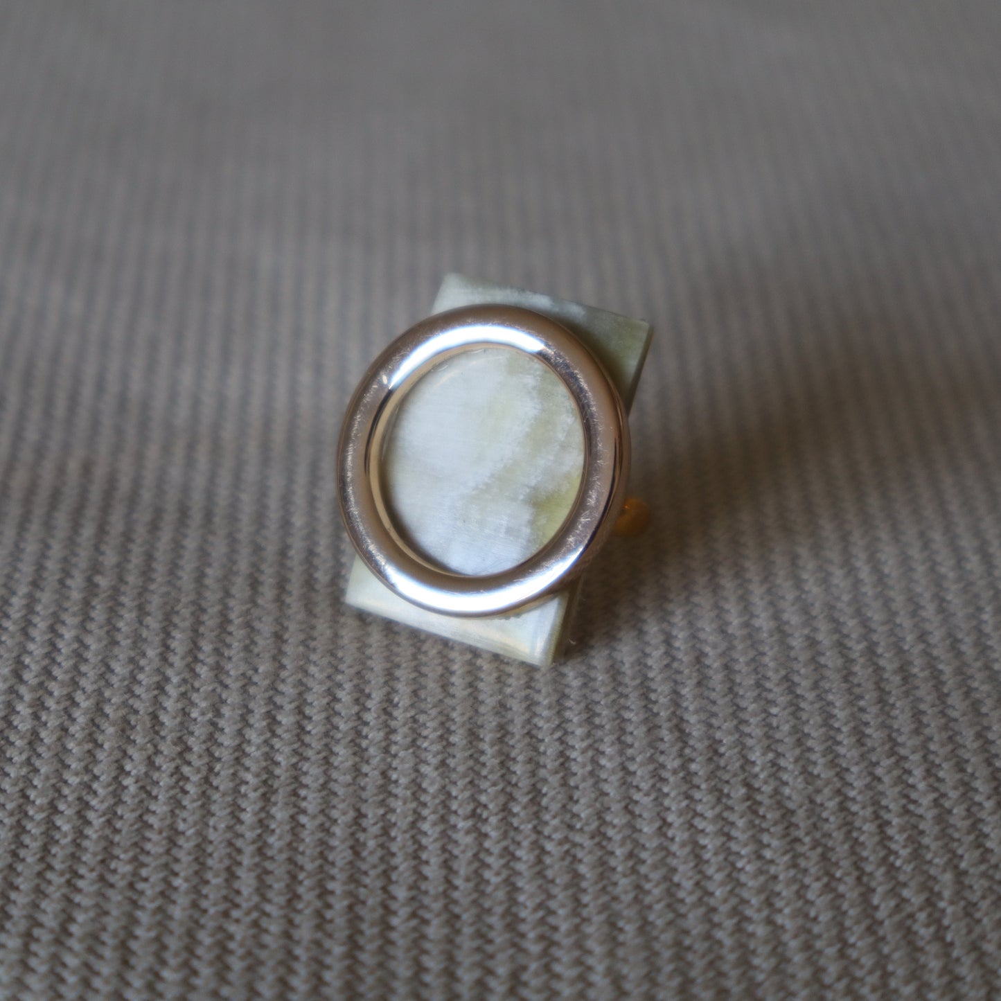 Anillo Zinzar