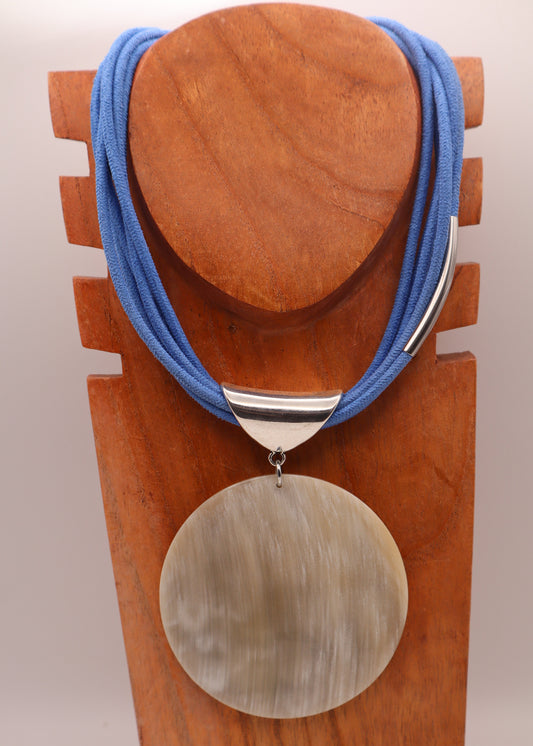 Collar Hathor / Azul Royal