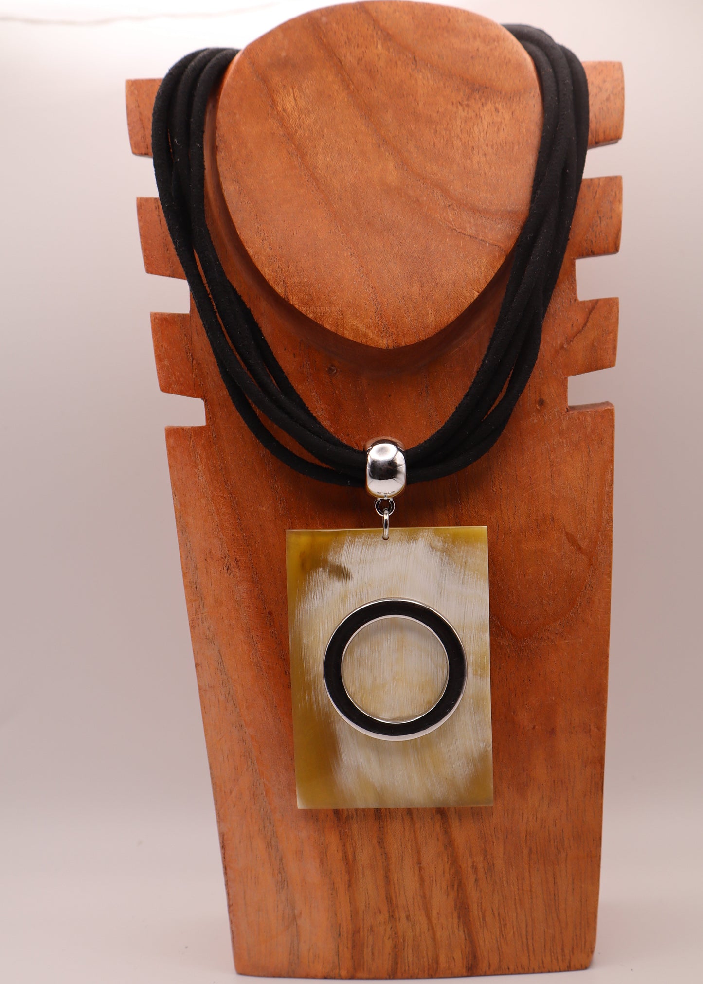 Collar Anet / Negro