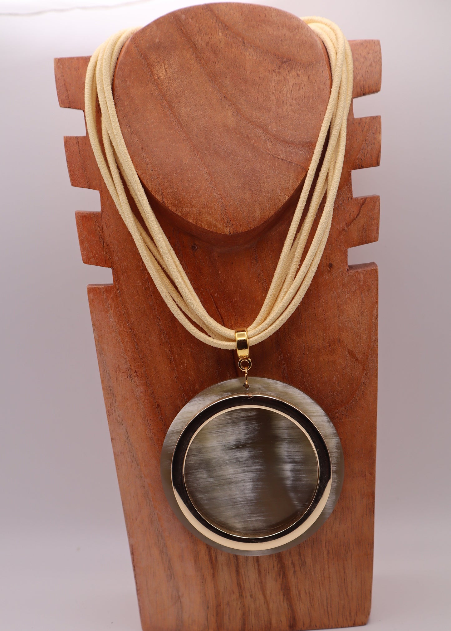 Collar Amon / Crema
