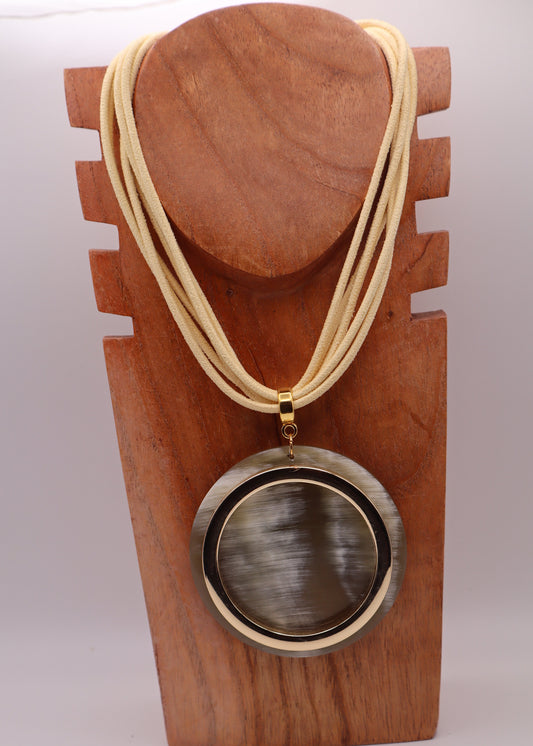 Collar Amon / Crema