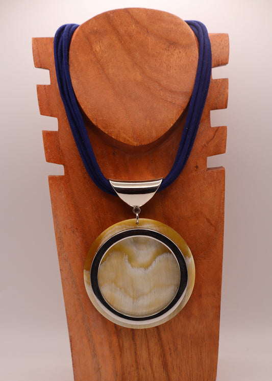 Collar Amon / Azul Marino