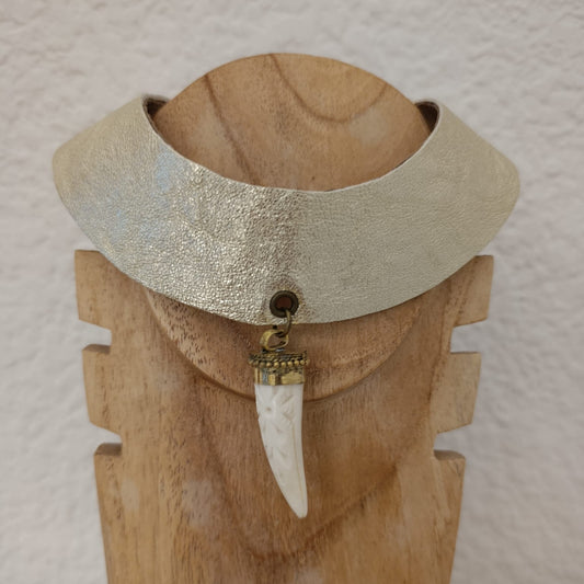 Choker Asta / Dorado